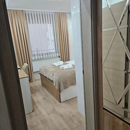 Апартаменты Exclusive Apartmants 1 *