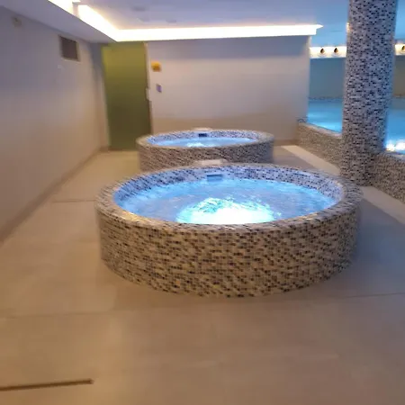 Exclusive Apartmants 1